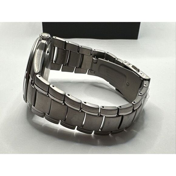 Citizen Paradigm BM7431-51L Silver Super Titanium Analog Eco-Drive Watch YAY15 - Picture 8 of 11